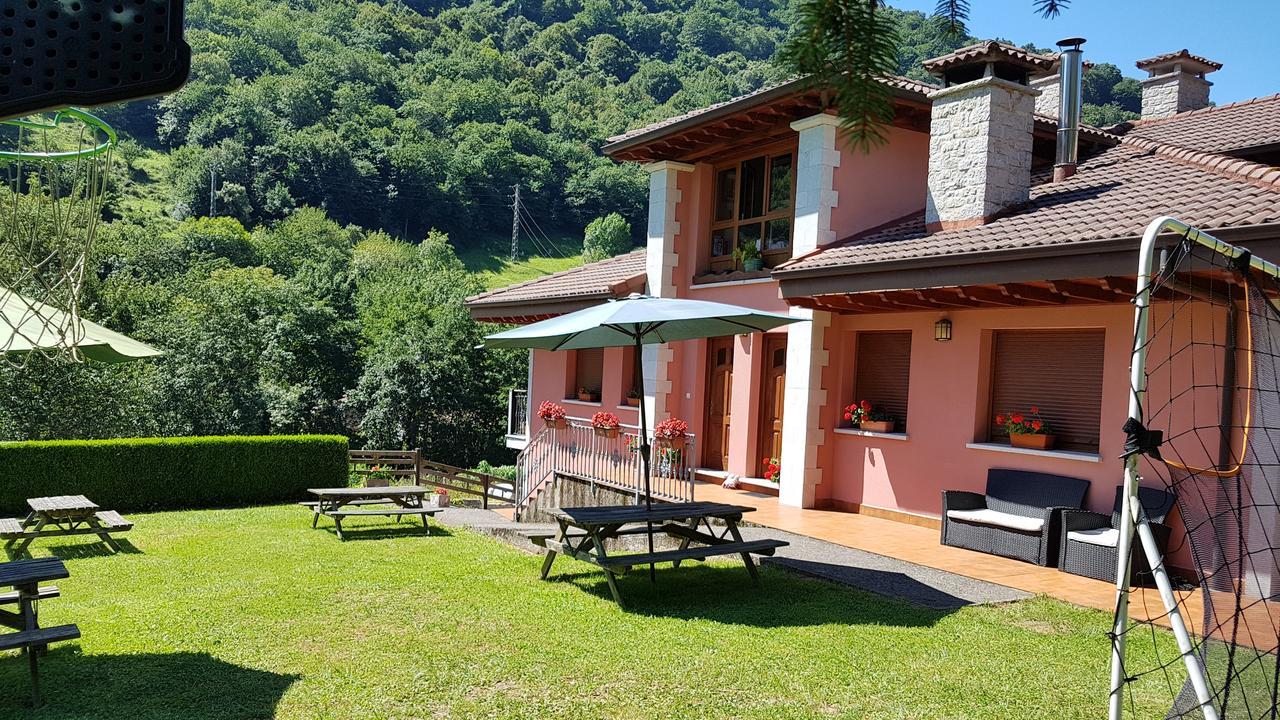 Apartamentos La Corona - Cabrales Carrena de Cabrales Exterior foto